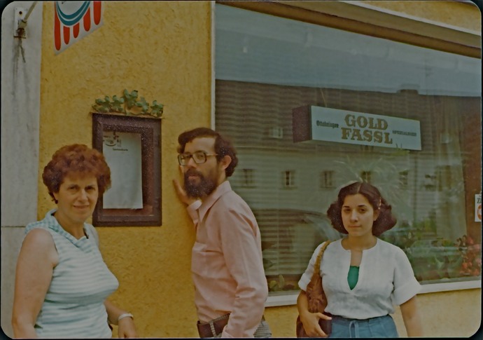 1958  IRENE,BOB, & DIANNE KUNIS  IN GERMANY