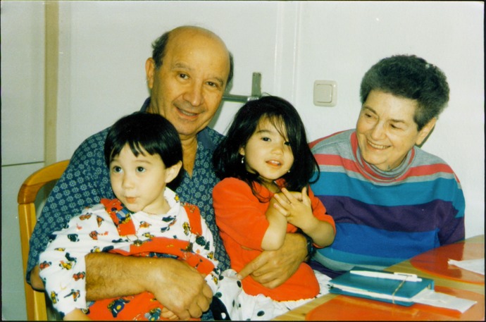 ANDY,SARAH,MANNY&IRENE IN GERMANY