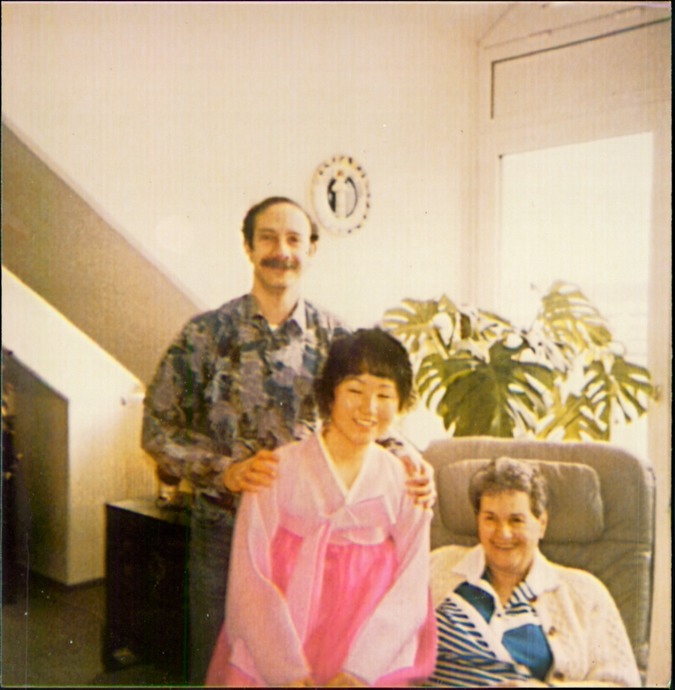 BOB, JINHEE, MOM 1992