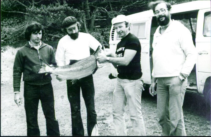 1976 DAVID, OT, MANNY, AND BOB WITH A CHINOOK SALMON