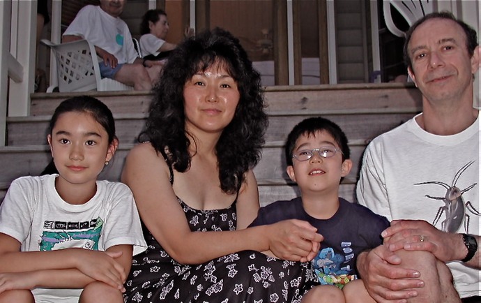 SARAH,JIN HEE, ANDY & BOB AT BEACH