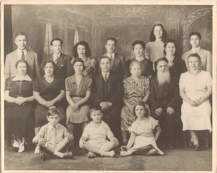 1939 ETTINGER FAMILY